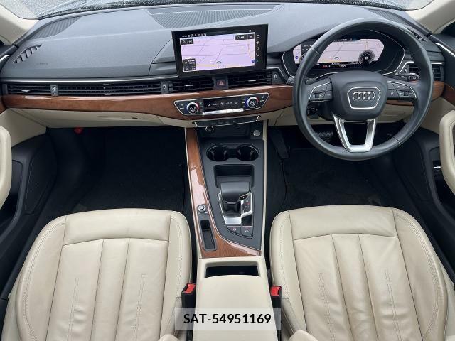 Audi A4 2021-06 7615056-1