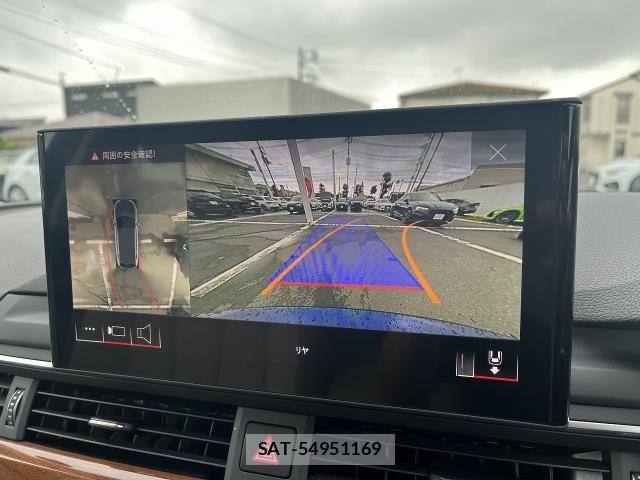 Audi A4 2021-06 7615056-4