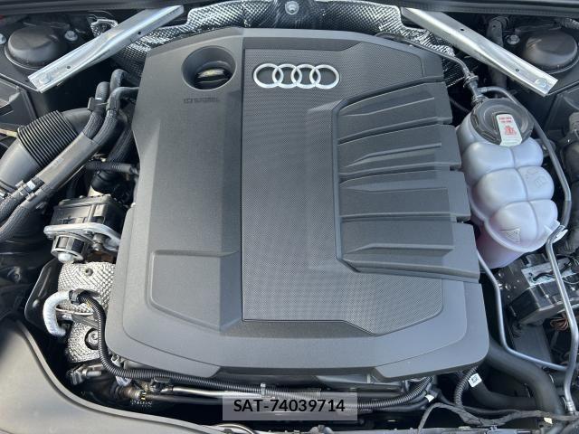 Audi A4 2022-02 7615054-16