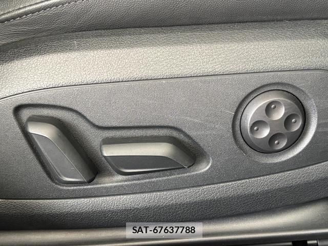 Audi A4 2023-06 7615053-8