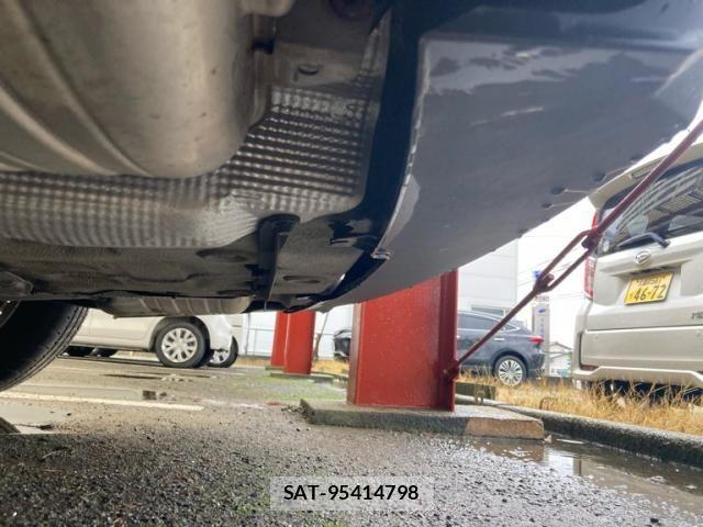 Audi A4 2016-04 7720913-9
