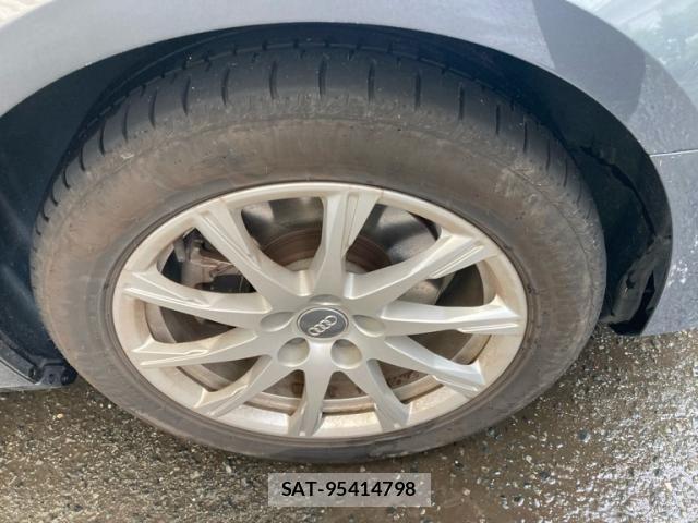 Audi A4 2016-04 7720913-4
