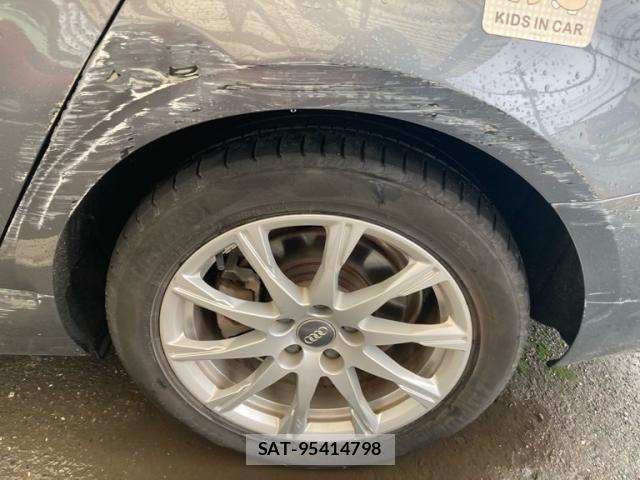 Audi A4 2016-04 7720913-7