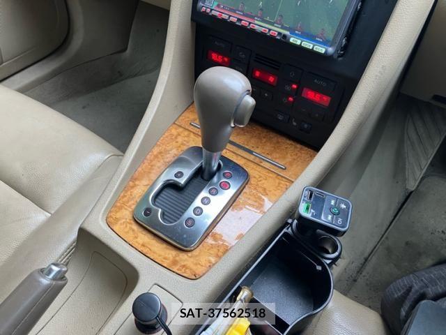 Audi A4 2005-09 7720920-8