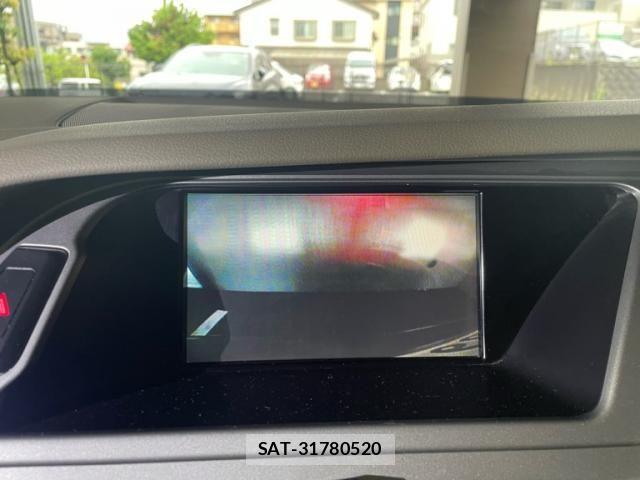 Audi A4 2009-09 7720914-11