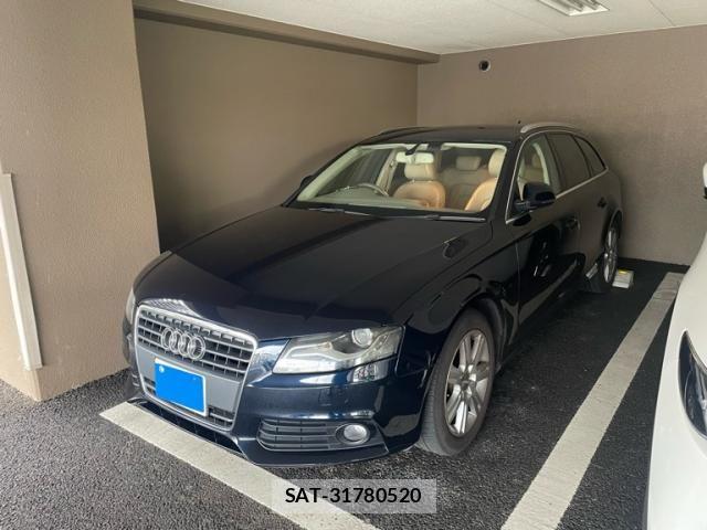 Audi A4 2009-09 7720914-1