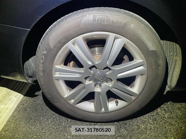 Audi A4 2009-09 7720914-4