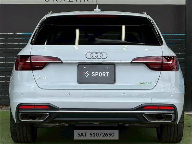 Audi A4 2020-11 7720909-13