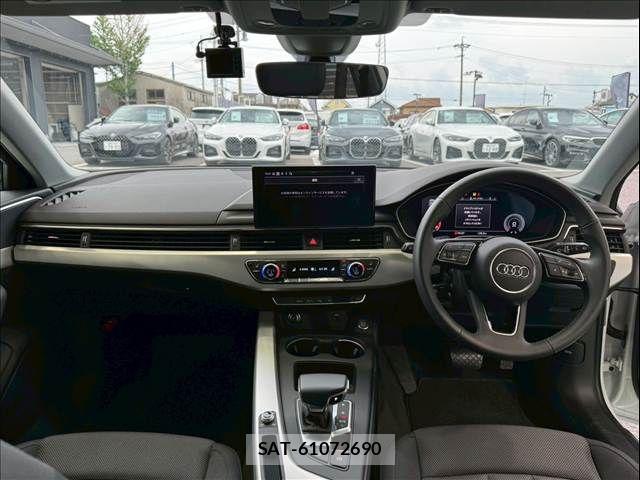 Audi A4 2020-11 7720909-2