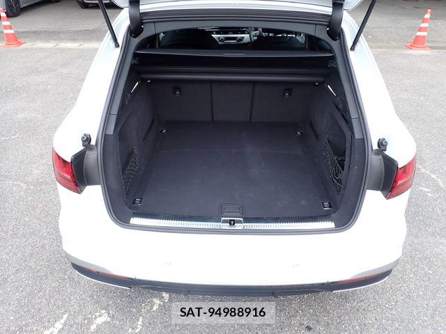 Audi A4 2021-09 7782690-24