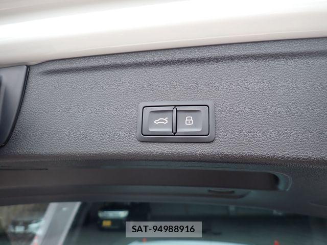 Audi A4 2021-09 7782690-25