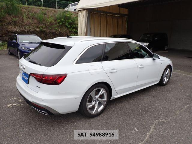 Audi A4 2021-09 7782690-6