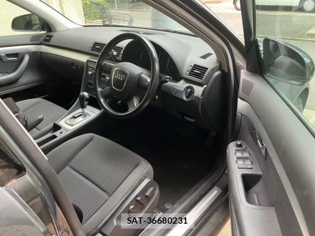 Audi A4 2007-07 7875338-12