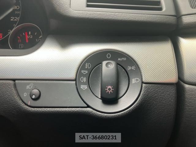 Audi A4 2007-07 7875338-18