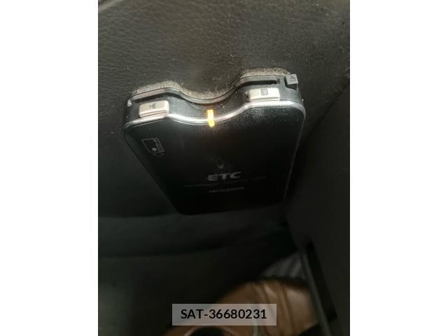 Audi A4 2007-07 7875338-19
