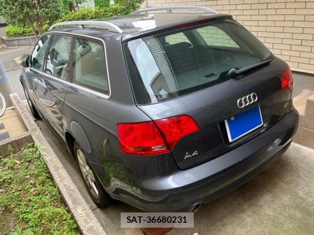 Audi A4 2007-07 7875338-3