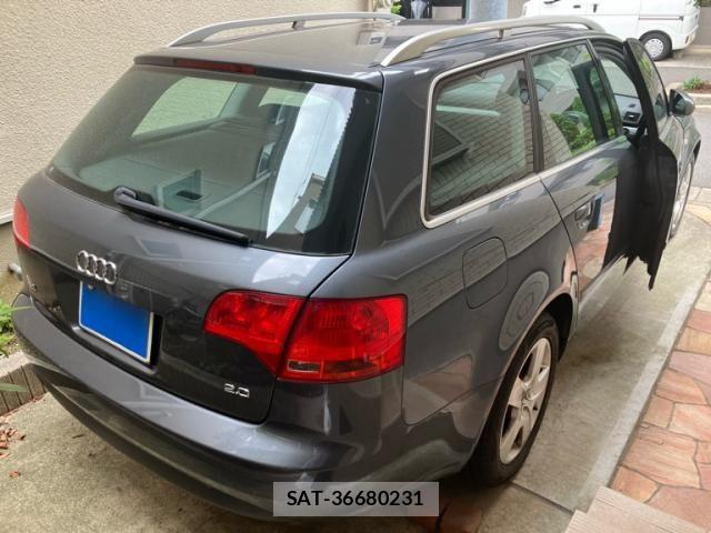 Audi A4 2007-07 7875338-4