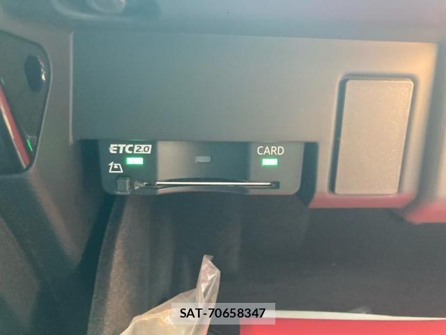 Audi A4 2019-09 7875336-15