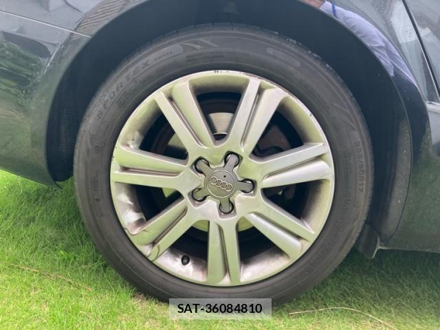Audi A4 2011-07 7902257-7