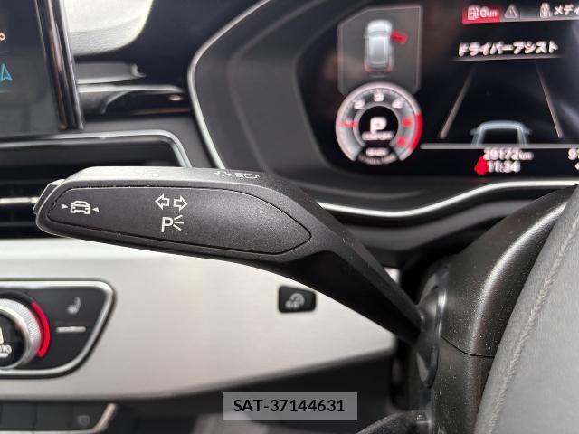 Audi A4 2024-01 7902256-9