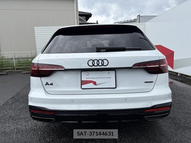 Audi A4 2024-01 7902256-17