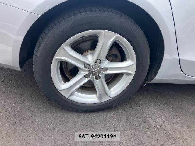 Audi A4 2013-08 7902259-3