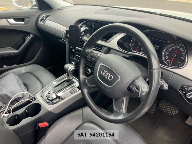 Audi A4 2013-08 7902259-5