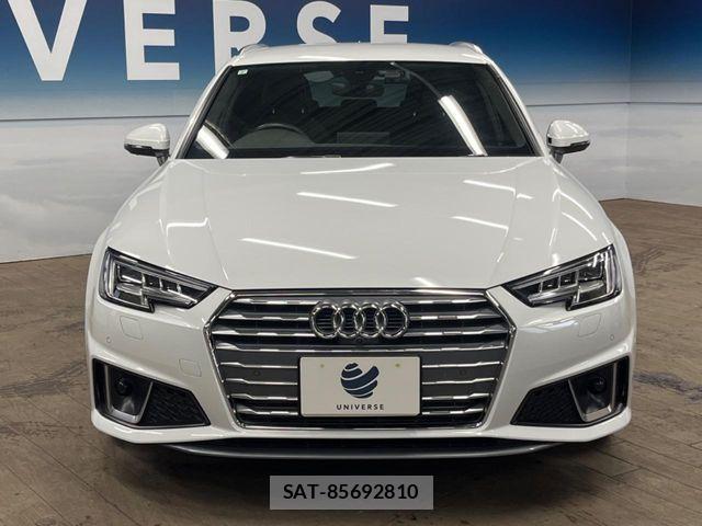 Audi A4 2019-06 7960554-14