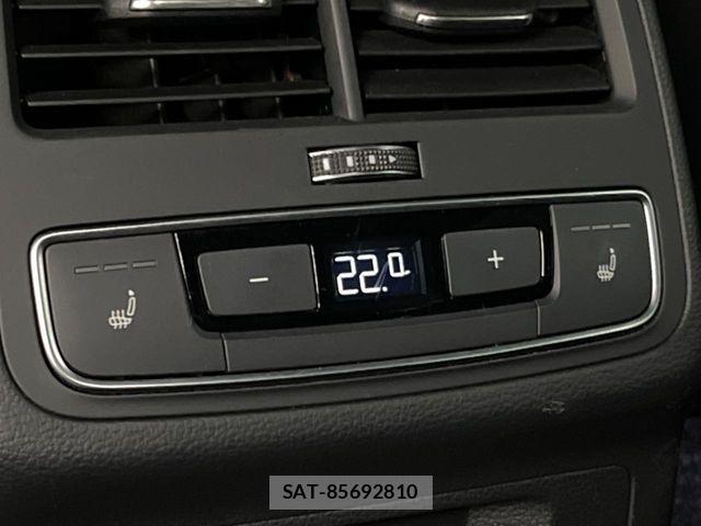 Audi A4 2019-06 7960554-6