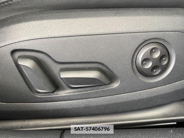 Audi A4 2021-12 7978545-8