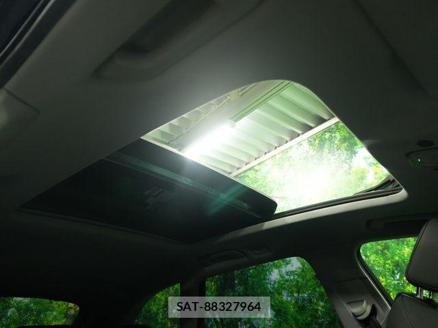 Audi A4 2021-08 7978548-26