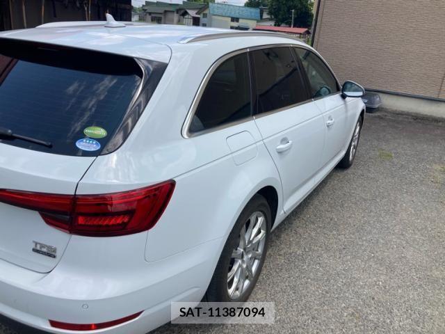 Audi A4 2017-03 7978549-10