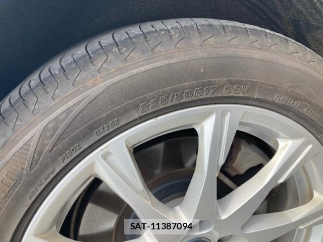 Audi A4 2017-03 7978549-8