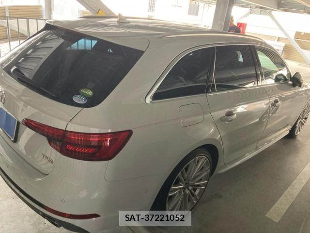Audi A4 2017-09 7978547-5