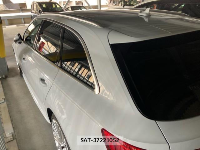 Audi A4 2017-09 7978547-6