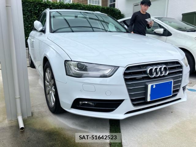 Audi A4 2012-08 7978550-3