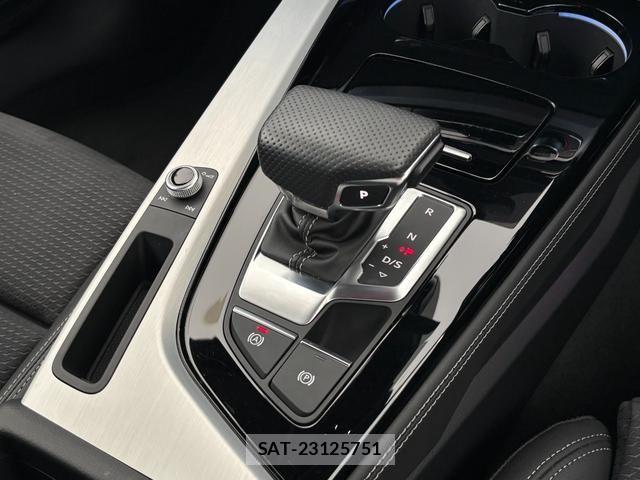 Audi A4 2024-07 8034456-12