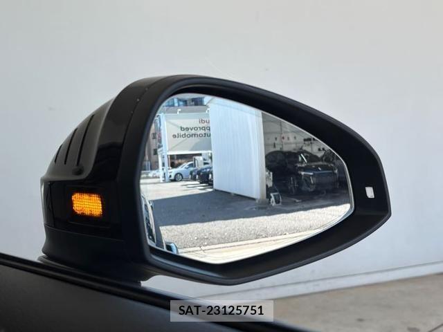 Audi A4 2024-07 8034456-16