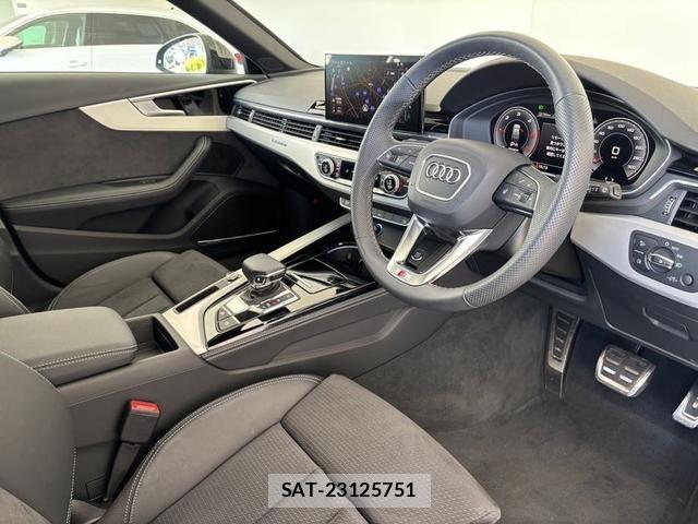 Audi A4 2024-07 8034456-1