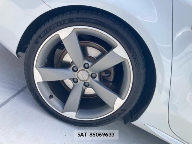 Audi A4 2014-12 8034457-5