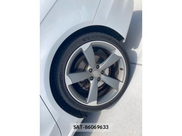 Audi A4 2014-12 8034457-8