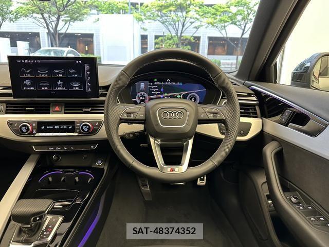 Audi A4 2024-11 8072884-11