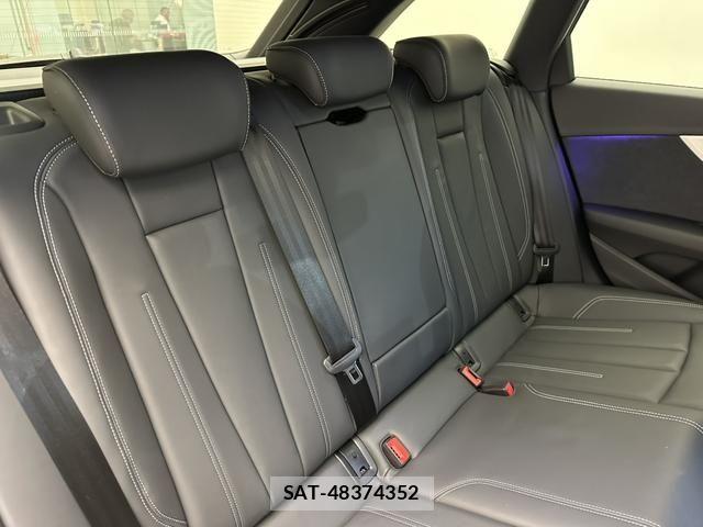 Audi A4 2024-11 8072884-4