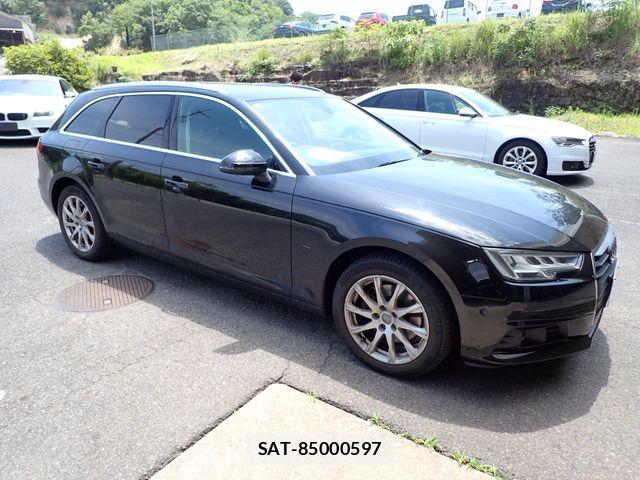 Audi A4 2017-09 8072885-3