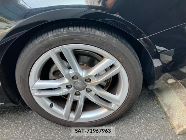 Audi A4 2015-09 8098050-10