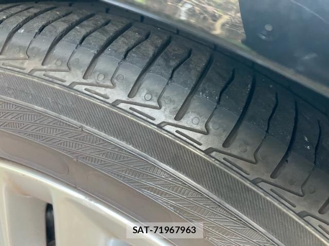 Audi A4 2015-09 8098050-11