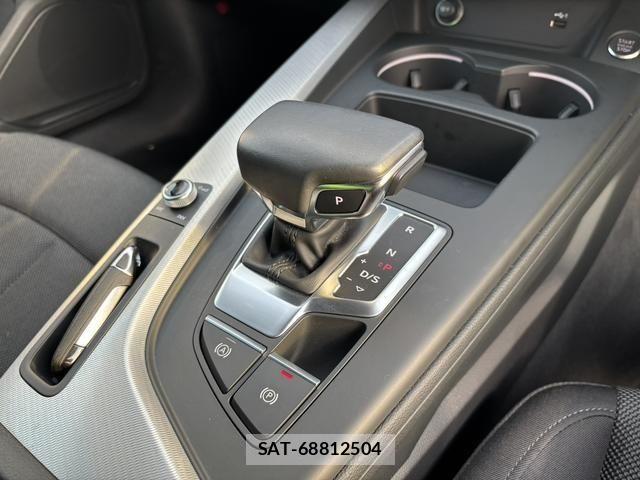 Audi A4 2023-06 8098046-11