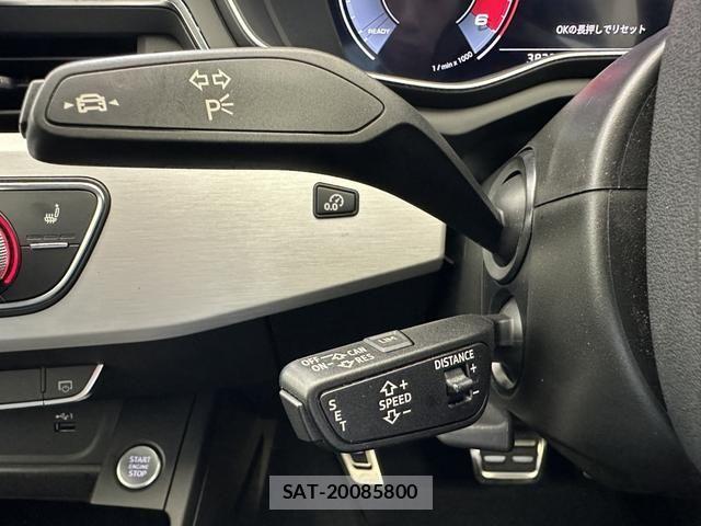 Audi A4 2021-09 8128983-7
