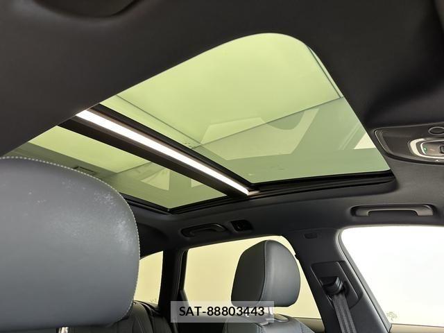 Audi A4 2024-06 8128982-7