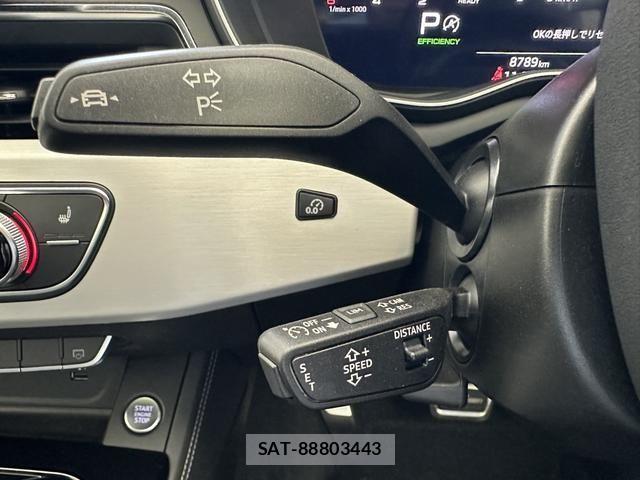 Audi A4 2024-06 8128982-8